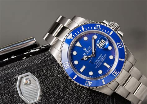 rolex submariner dial size.